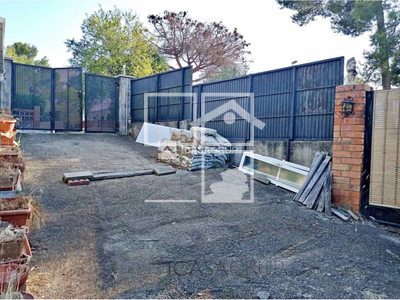 Local en Calle Blat    , Rubí Barcelona