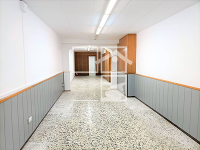 Local en Calle GURB    Planta baixa, Vic Barcelona