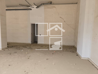 Inmueble en Plaza Comte Guifré    local, Barcelona