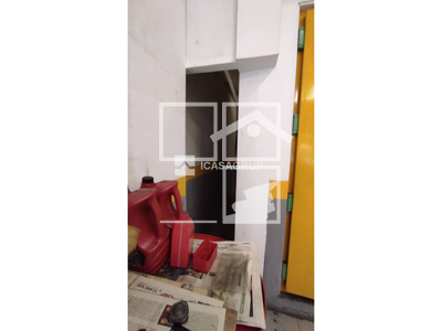 Local en Avenida Estatut    , Rubí Barcelona