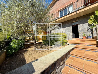 Local en Riells i Viabrea Girona