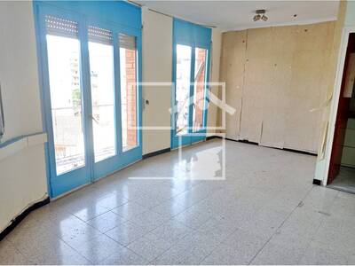 Local en Juan RamÃ³n JimÃ©nez, Rubí Barcelona