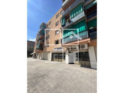 Inmueble en Calle Abrera    , Barcelona