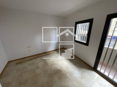 Local en Calle Estanislau Figueras    1, Terrassa Barcelona