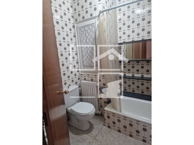 Local en Olot Girona