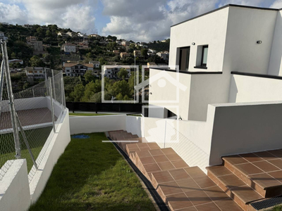 Local en Avenida Marca Hispánica    , Calafell Tarragona