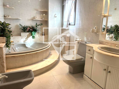 Inmueble en Ronda Roureda    5º, Barcelona