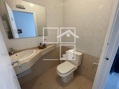 Local en Plaza Josep Maria Folch i Torres    1, Granollers Barcelona