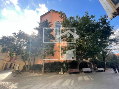 Inmueble en Plaza Josep Maria Folch i Torres    1, Barcelona