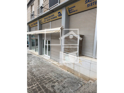 Local en Calle Dibuixant Avellaneda    LOCAL, Terrassa Barcelona