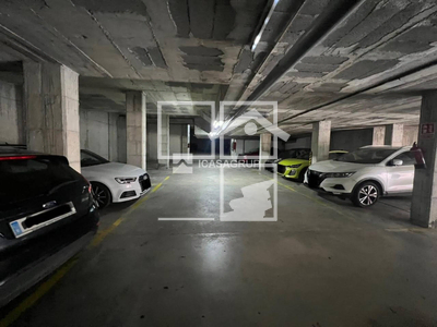 Local en Plaza Josep Sapés Esmendia    , Rubí Barcelona