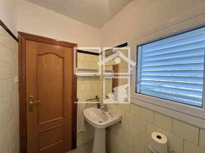 Local en Olot Girona