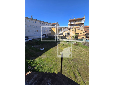 Local en Olot Girona