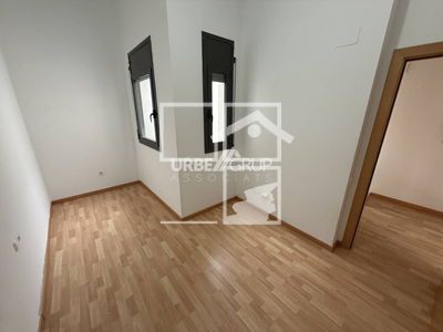 Local en Calle Mosén Josep Moncau    3, Terrassa Barcelona