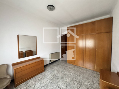 Local en Olot Girona