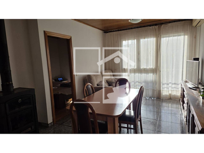 Local en Olot Girona