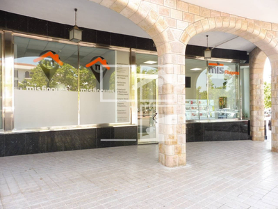 Local en Calle Maria Aguiló    , Sabadell Barcelona