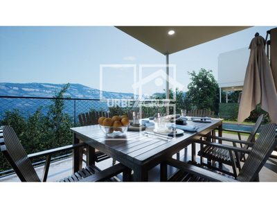 Inmueble en Calle JOSEP VALLES  Número 32  , Barcelona